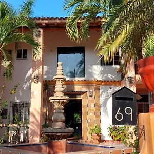 Couette-café Casa Virgilios, Nuevo Vallarta
